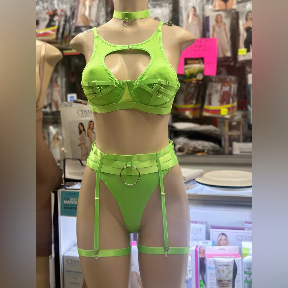 Neon green set